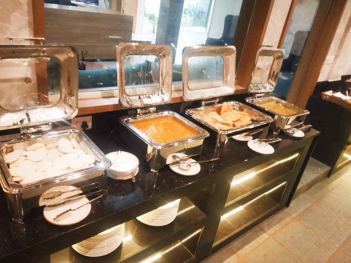 Hotel Time Square Boutique & 4*